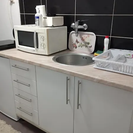 Apartman Dino Apartment